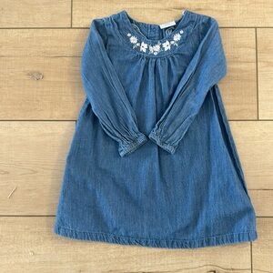 Toddler girls Nordstrom jean dress with flower detail